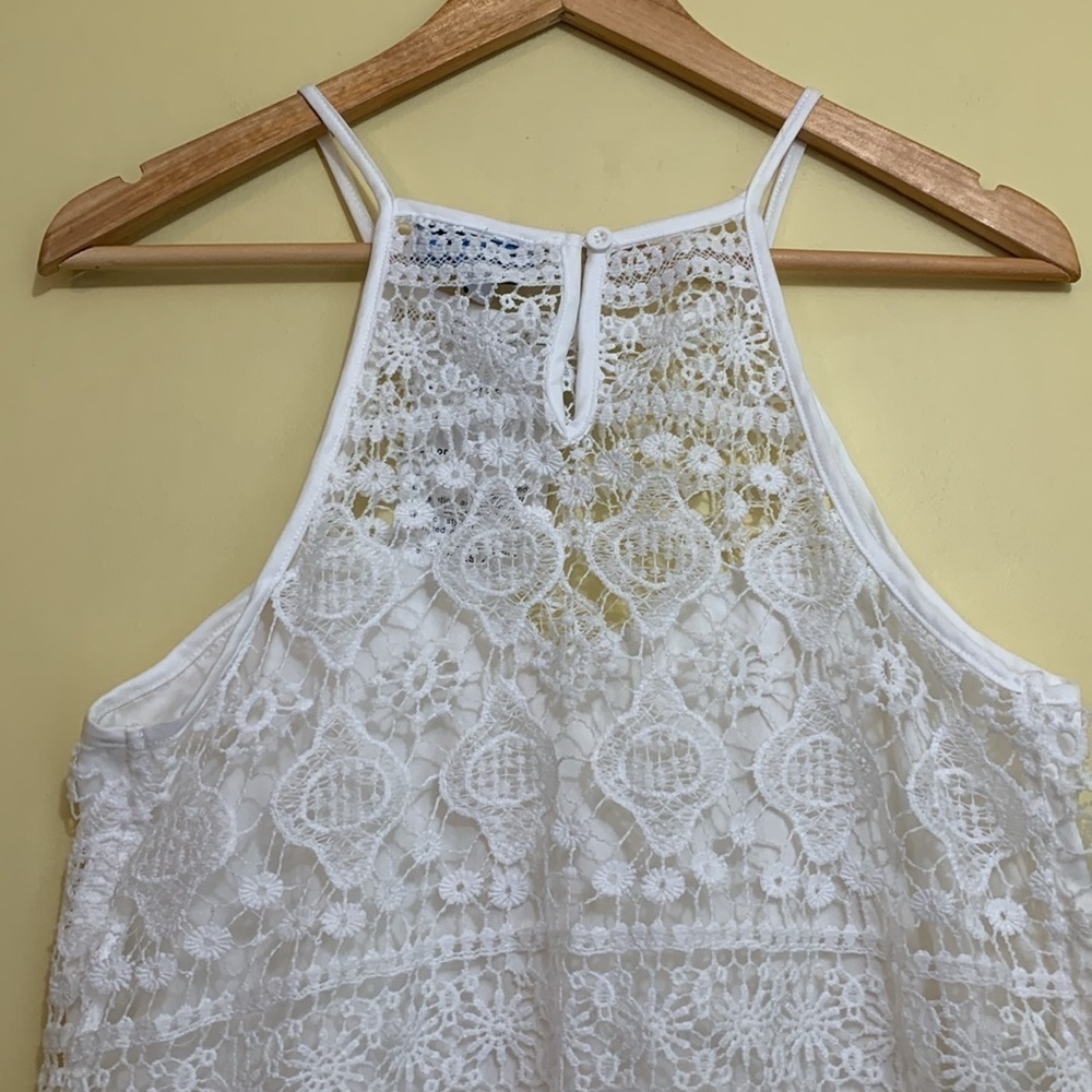 Rebellion | NWT White Floral Lace Crochet Racerback Tank Camisole Top L - Picture 12 of 17
